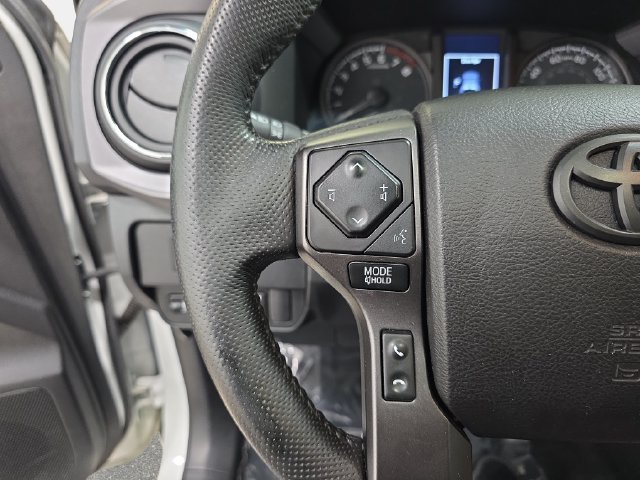 Used 2021 Toyota Tacoma TRD Pro AWD/4WD image 17
