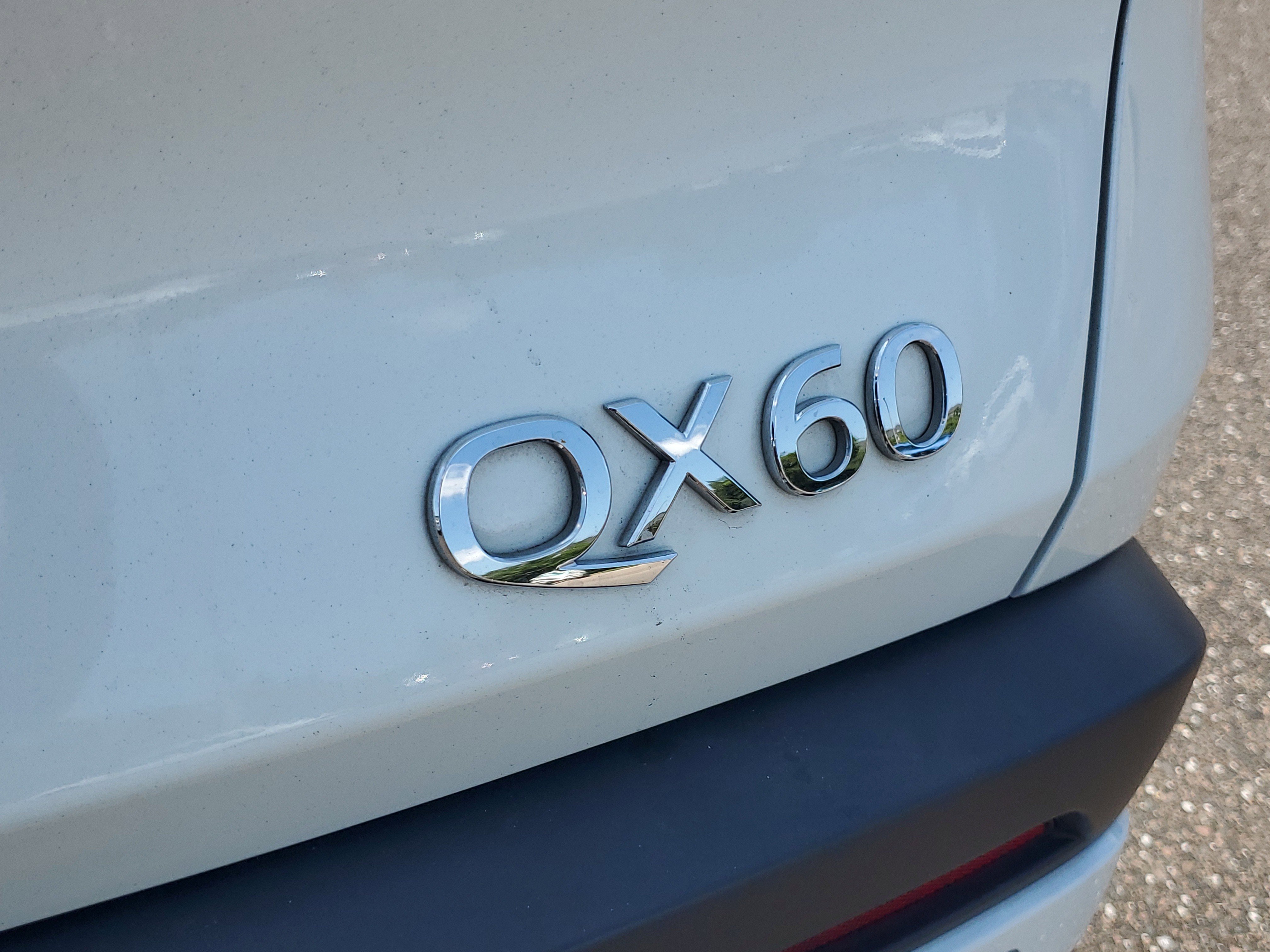 Used 2023 INFINITI QX60 Luxe image 35