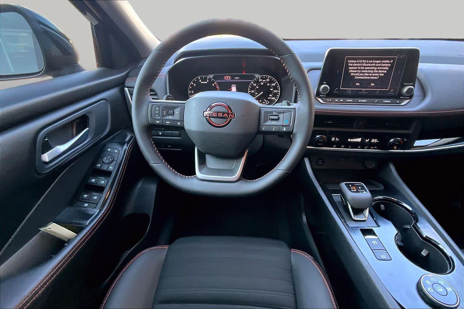 Certified 2026 Nissan Rogue SV AWD/4WD image 6