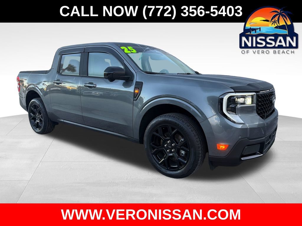 Used 2025 Ford Maverick Lariat w/ Black Appearance Package