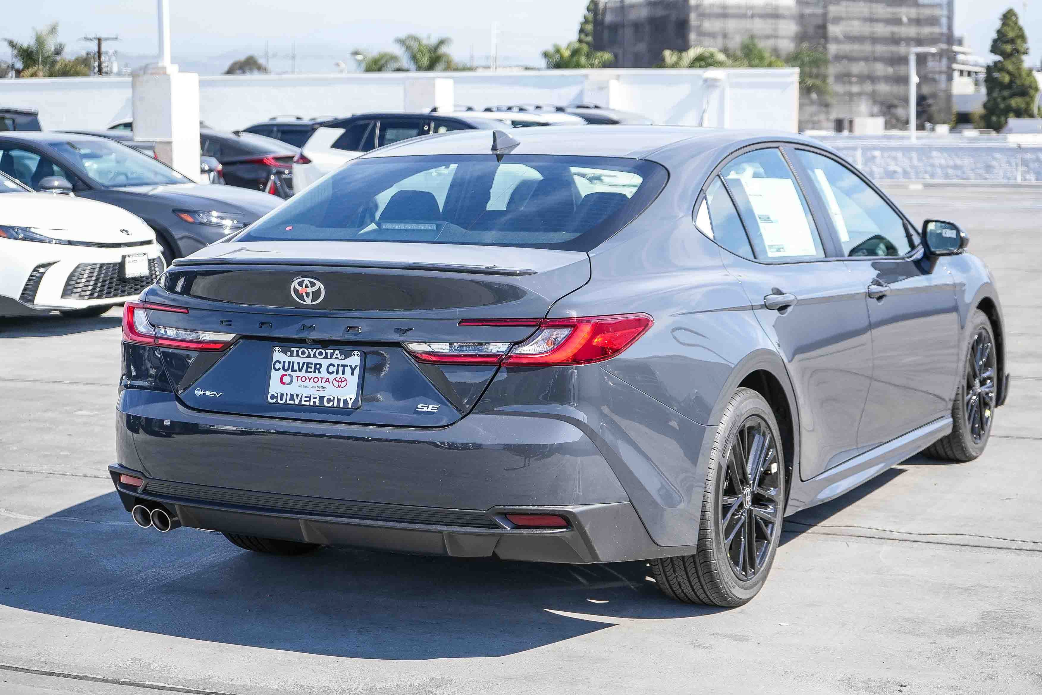 New 2026 Toyota Camry SE w/ Convenience Package FWD image 7