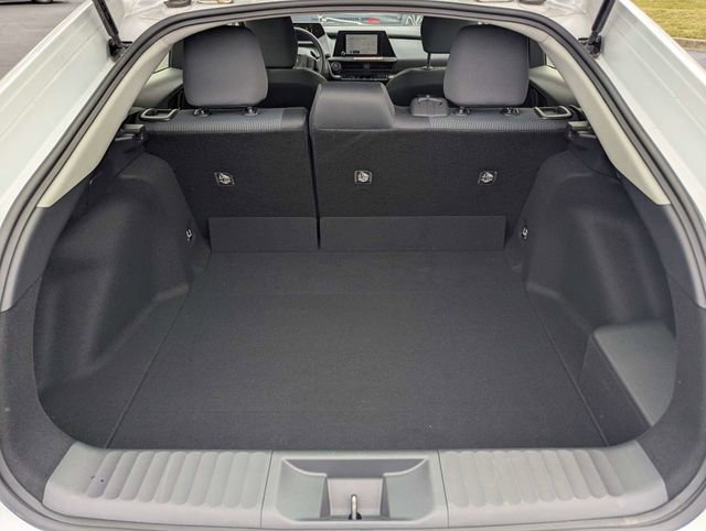 Used 2025 Toyota Prius LE FWD image 6