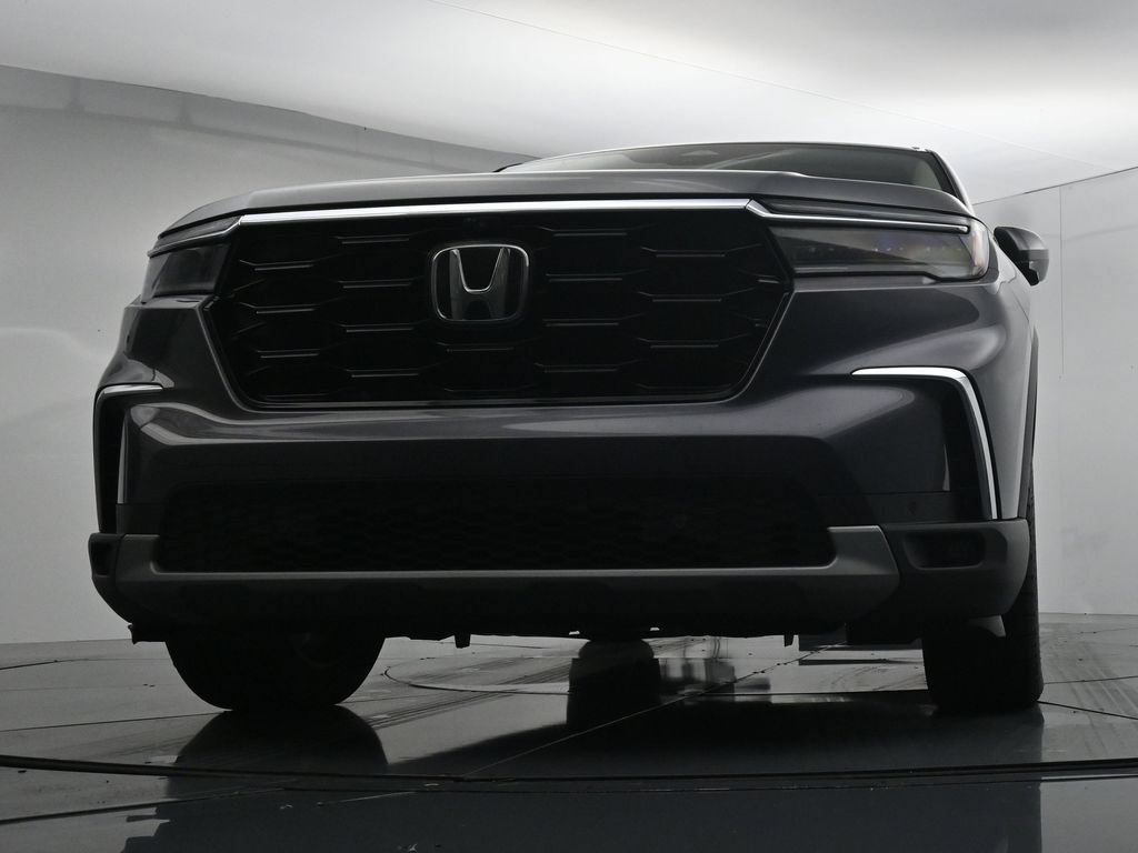 Used 2023 Honda Pilot Elite image 19