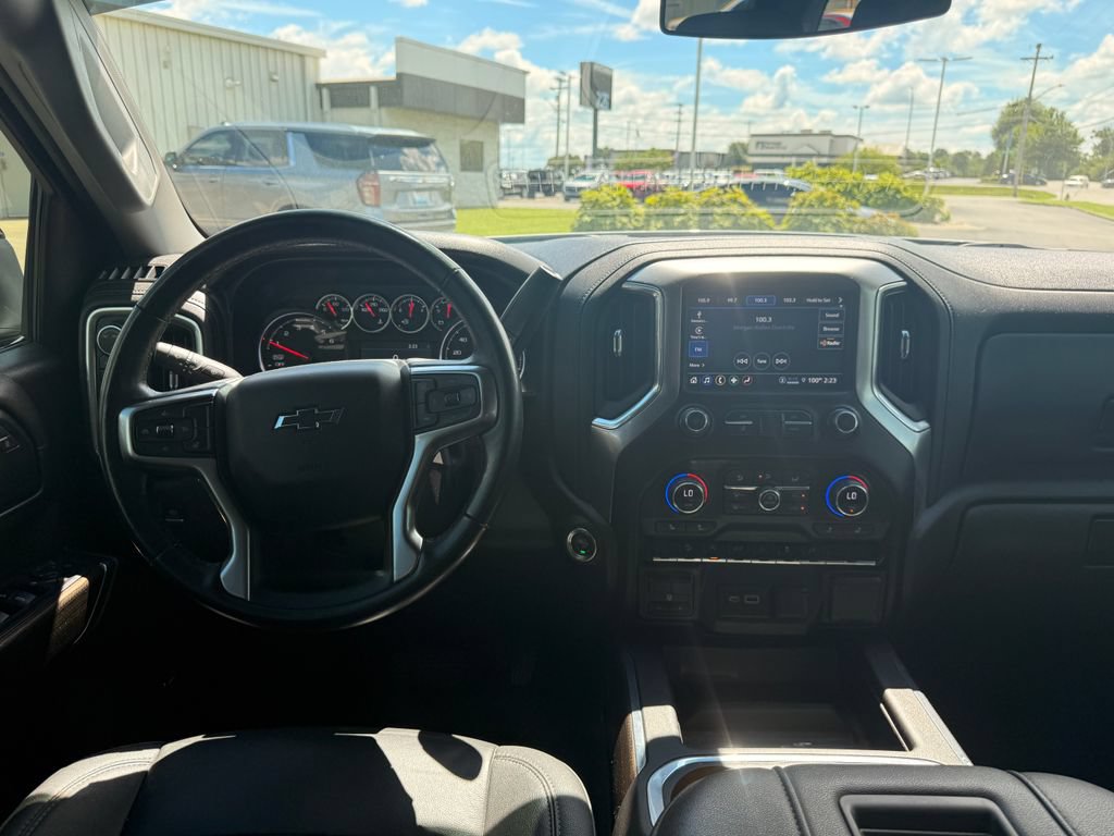 Certified 2021 Chevrolet Silverado 1500 RST w/ All Star Edition Plus AWD/4WD image 16