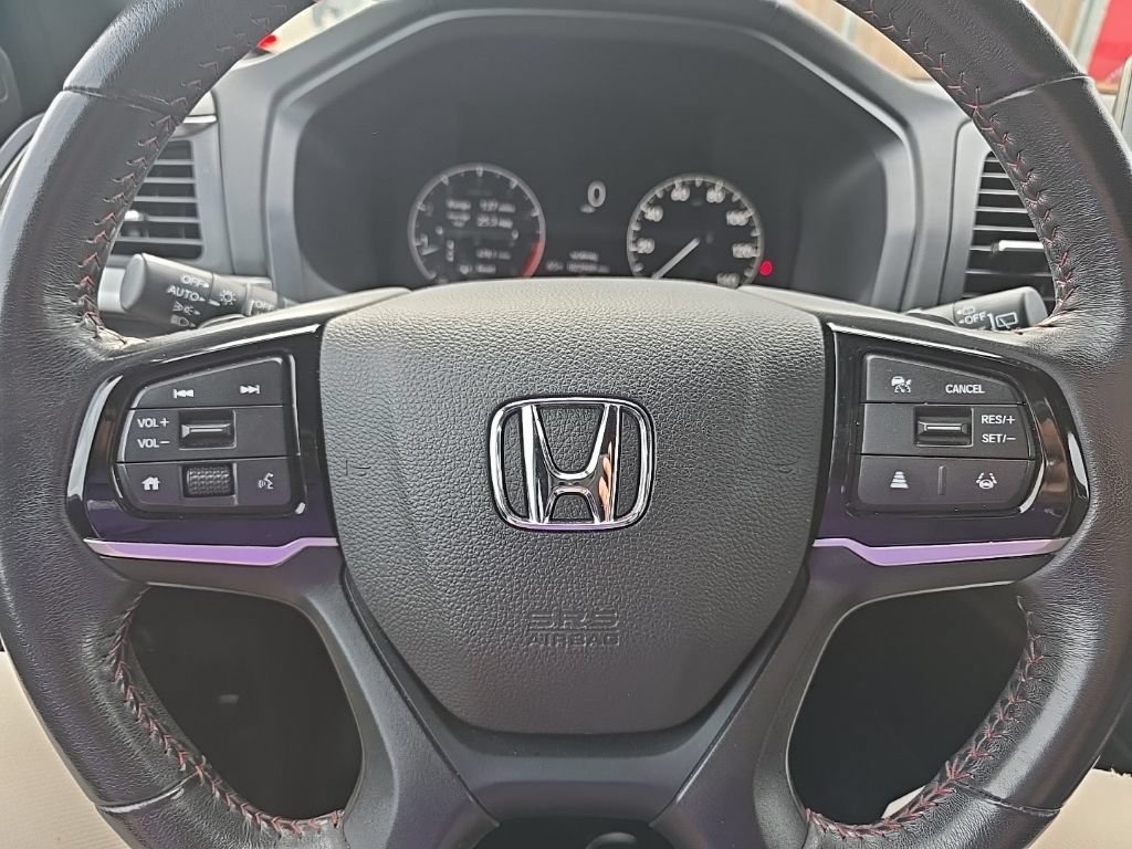 Used 2025 Honda Odyssey Sport-L image 12
