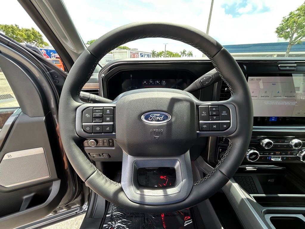 New 2026 Ford F250 Lariat w/ Black Appearance Package AWD/4WD image 16