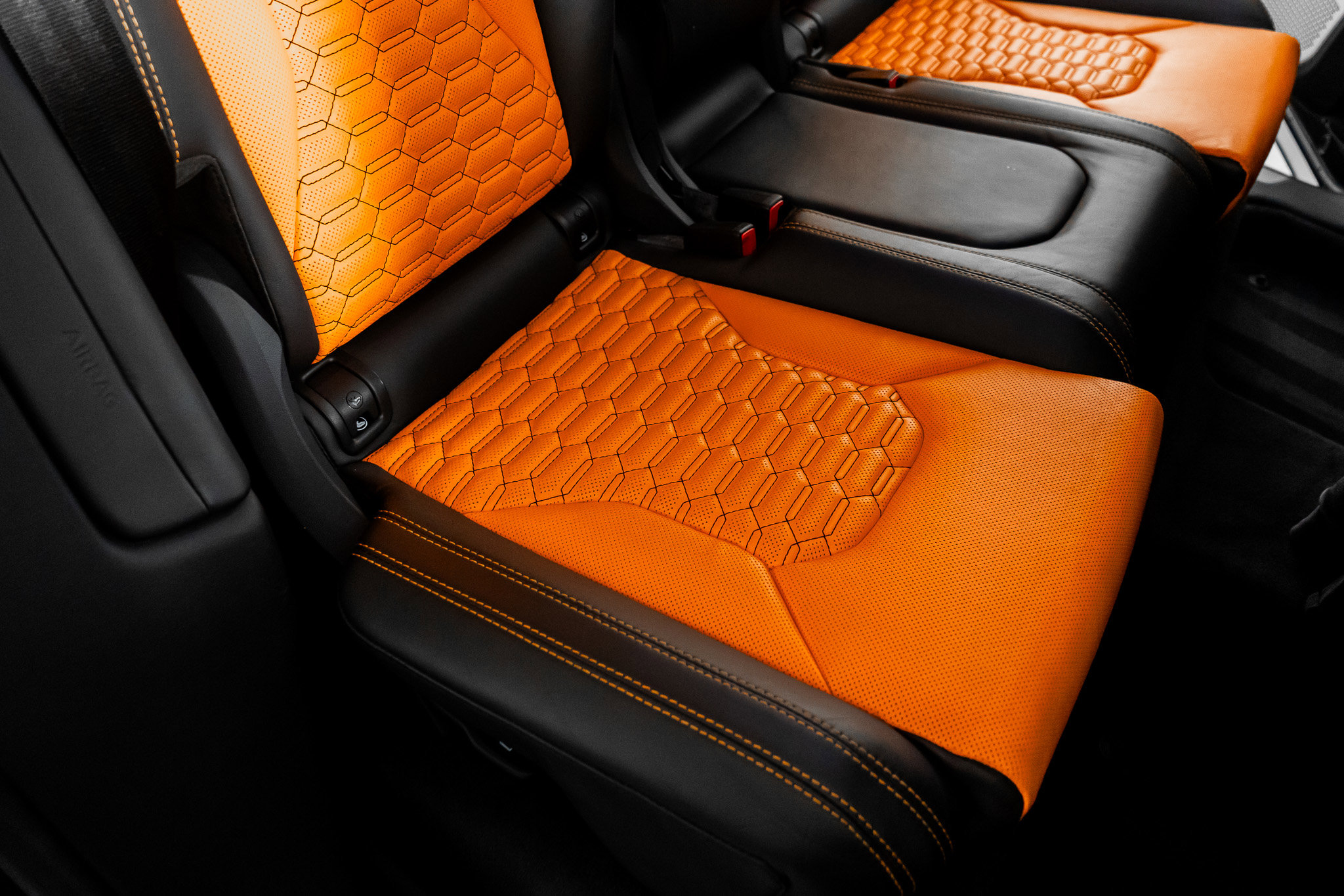 Used 2022 Lamborghini Urus image 37