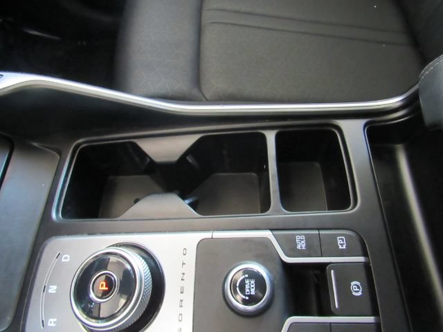 Used 2021 Kia Sorento S FWD image 53