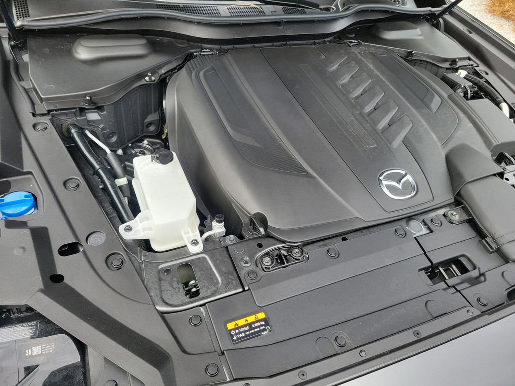 Certified 2025 MAZDA CX-90 3.3 Turbo w/ Preferred Package image 11