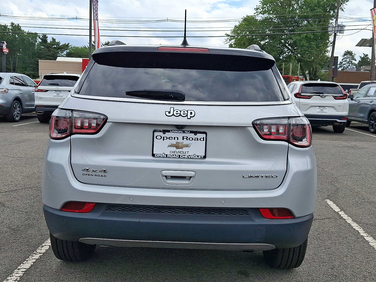 Used 2024 Jeep Compass Limited AWD/4WD image 5