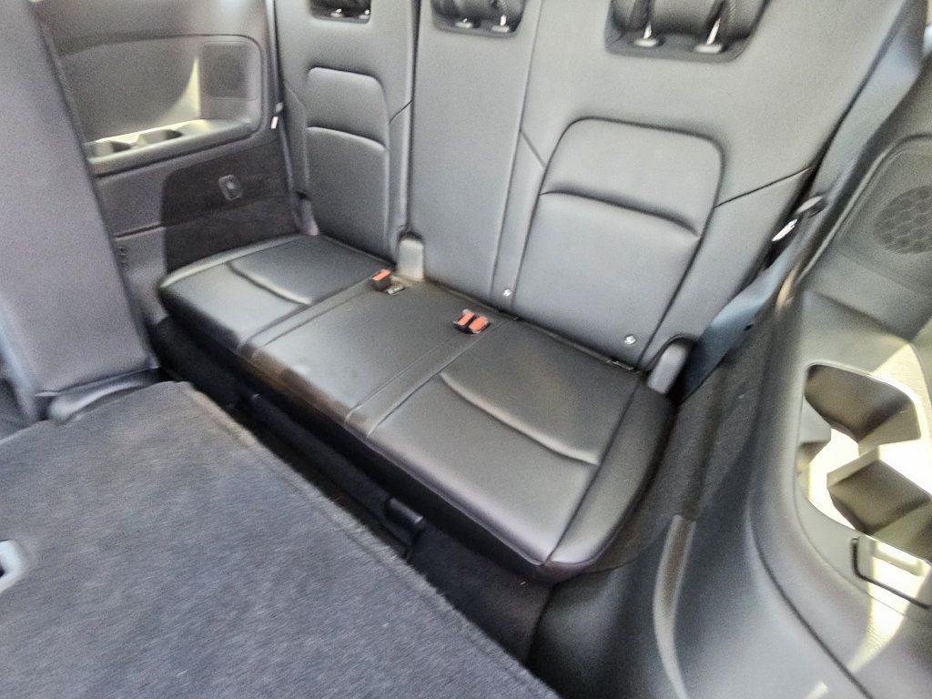 Used 2023 Nissan Pathfinder Platinum w/ Lighting Package (N92) AWD/4WD image 33