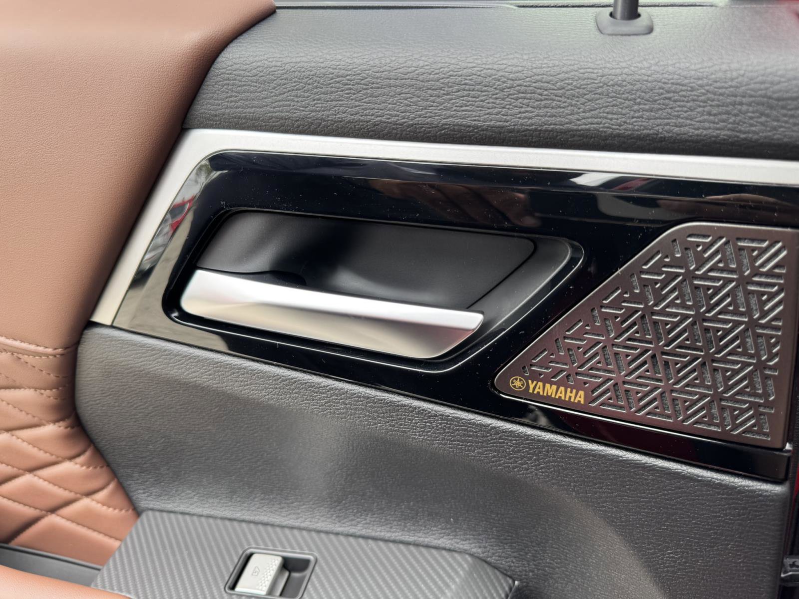 New 2025 Mitsubishi Outlander SEL image 12