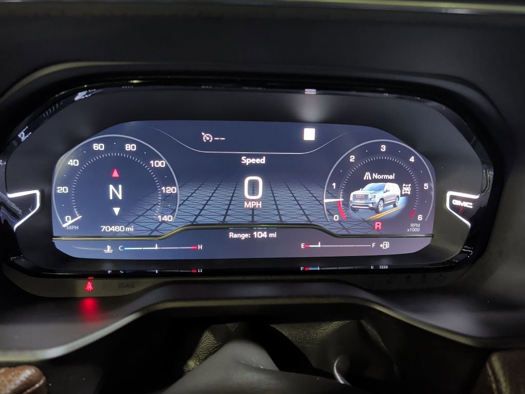 Used 2022 GMC Yukon XL Denali w/ Denali Premium Package image 31