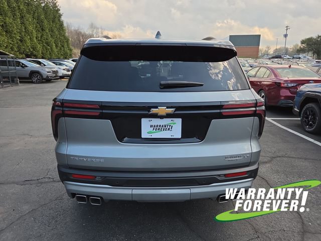 Used 2024 Chevrolet Traverse LT w/ LPO, Floor Liner Package image 6