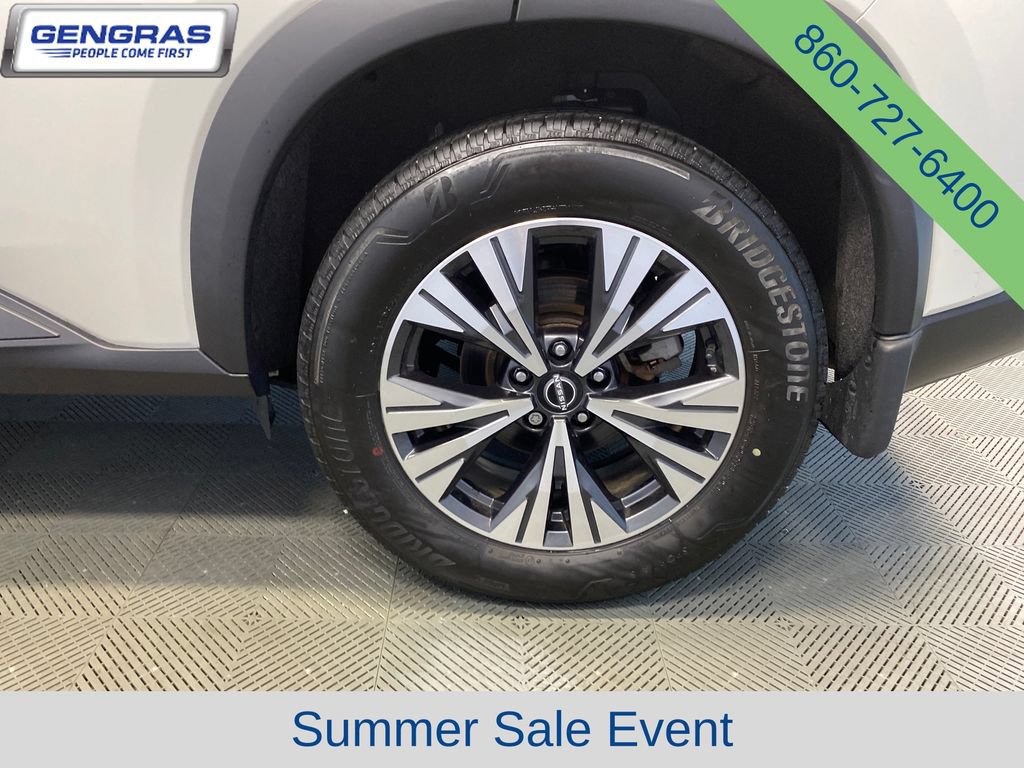 Used 2023 Nissan Rogue SV AWD/4WD image 30
