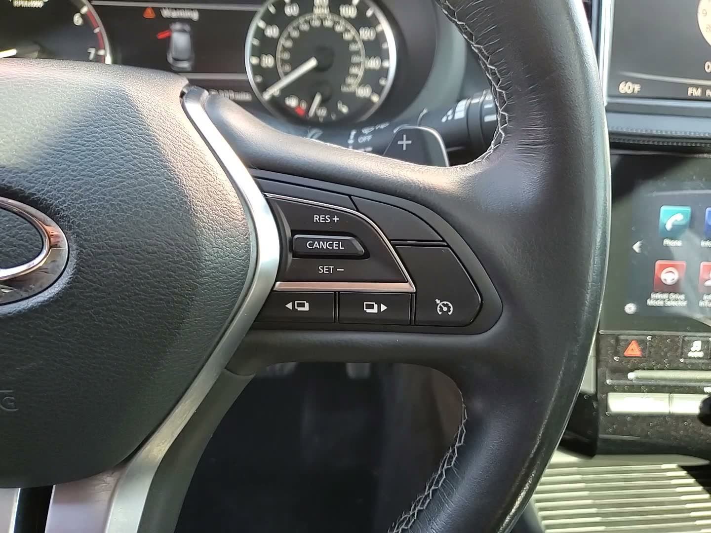 Used 2019 INFINITI QX50 Luxe w/ Cargo Package image 25