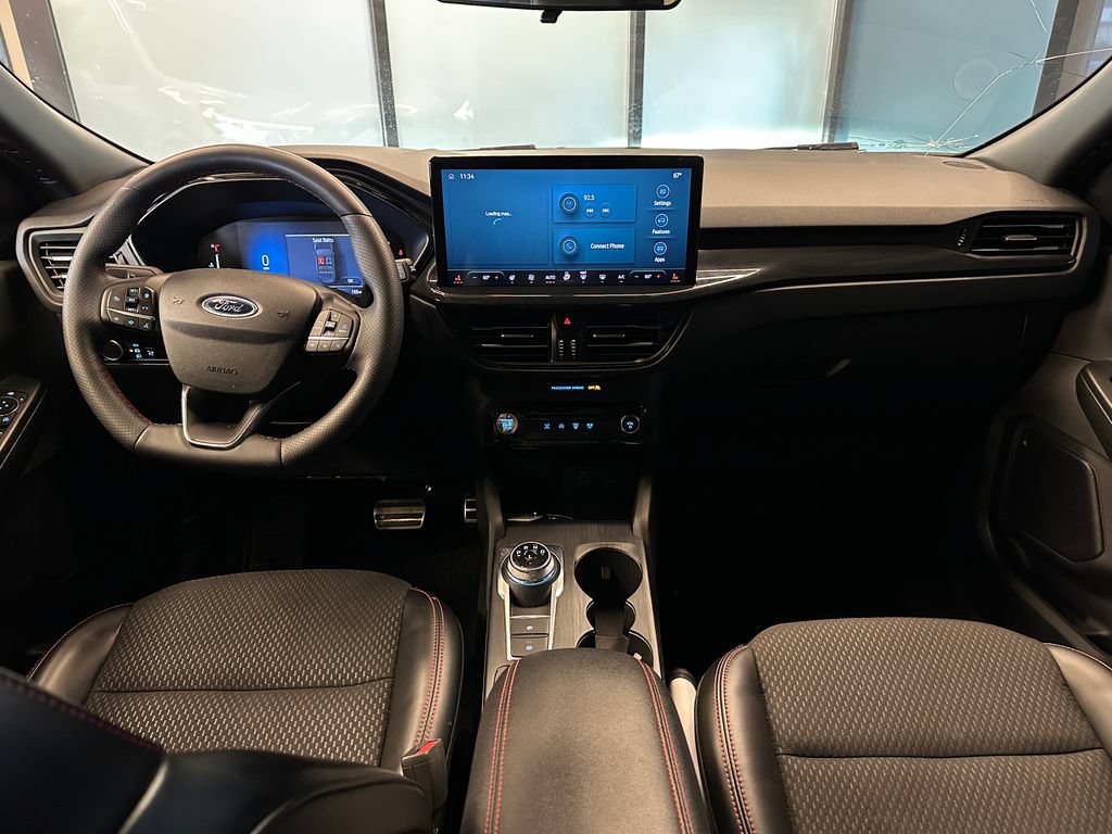 Used 2024 Ford Escape ST-Line w/ Tech Pack #1 AWD/4WD image 9