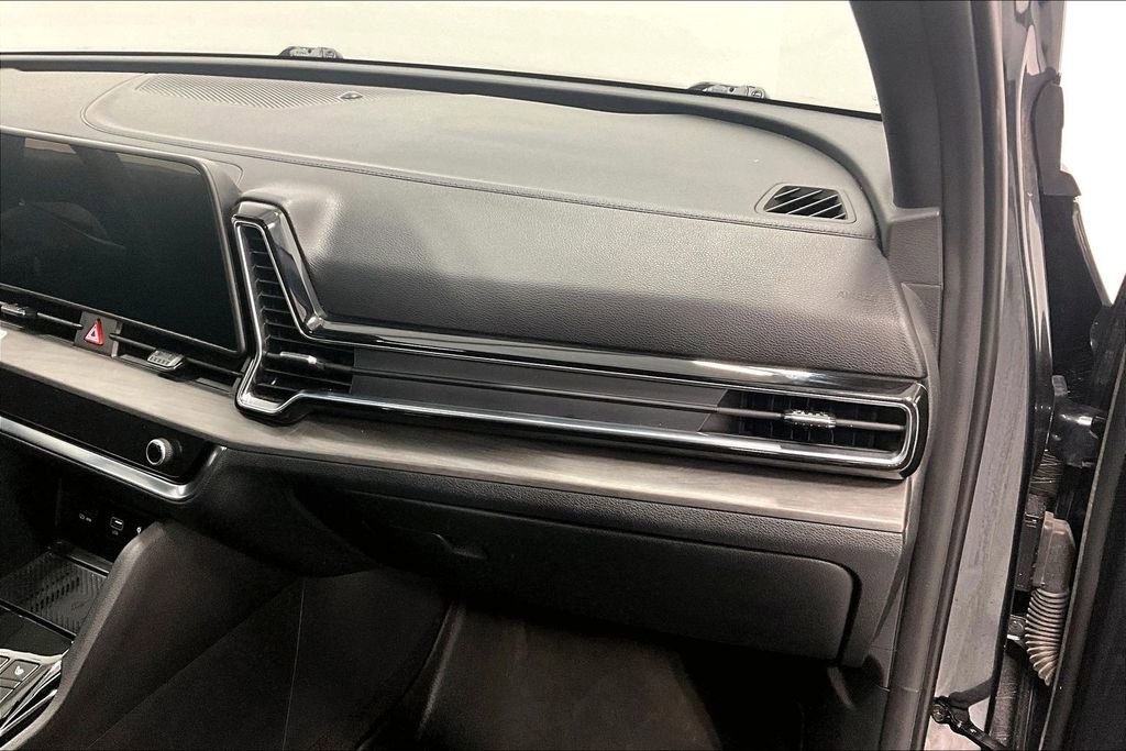 Used 2023 Kia Sportage X-Line w/ X-Line Premium Package image 16