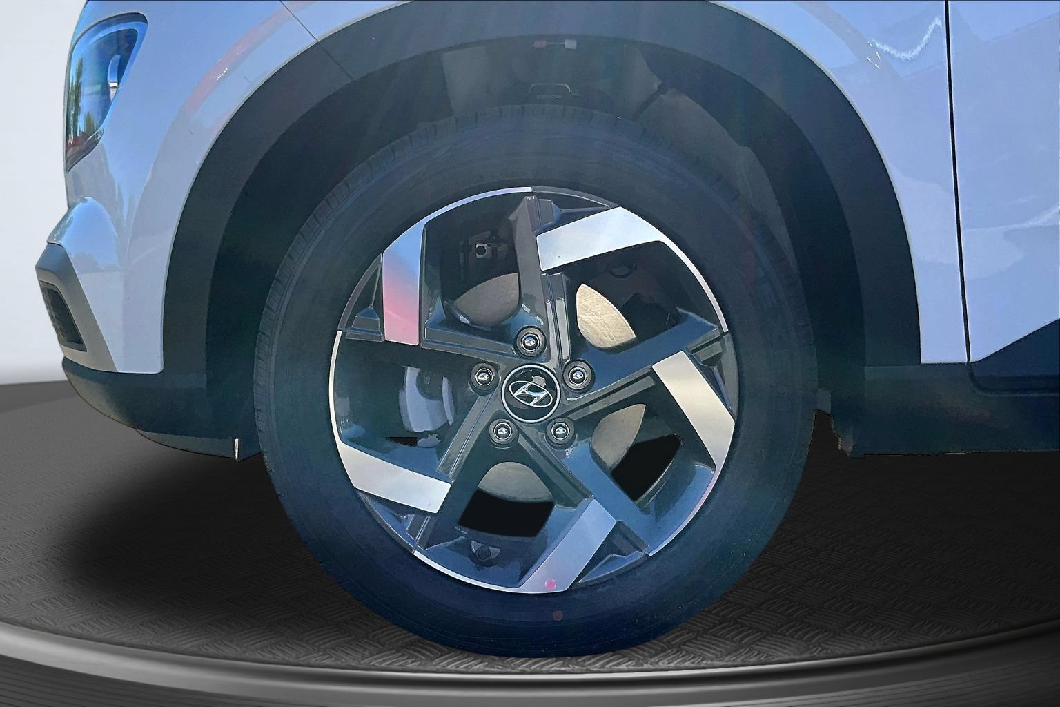 New 2026 Hyundai Venue SEL FWD image 16