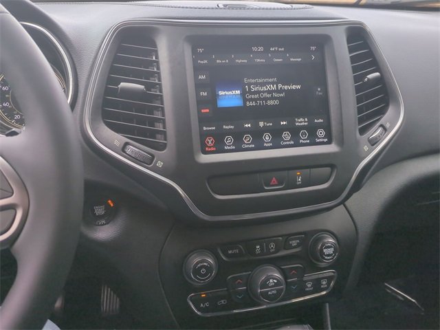 Used 2022 Jeep Cherokee Latitude Lux image 35