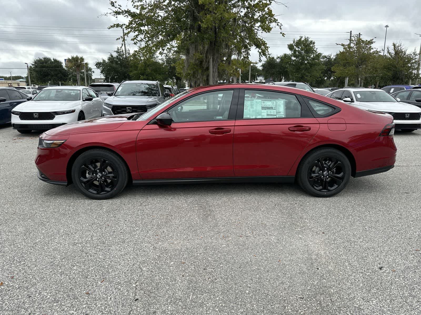 Used 2025 Honda Accord SE image 3