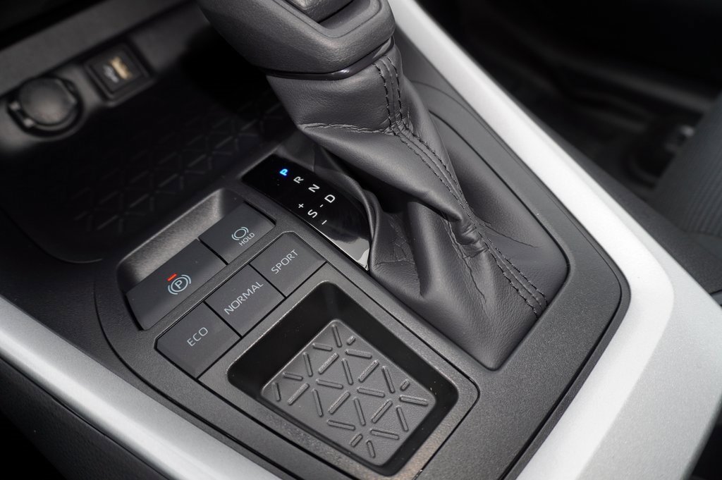 New 2025 Toyota RAV4 LE image 15