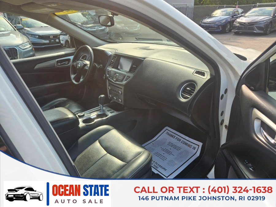 Used 2017 Nissan Pathfinder SL AWD/4WD image 13