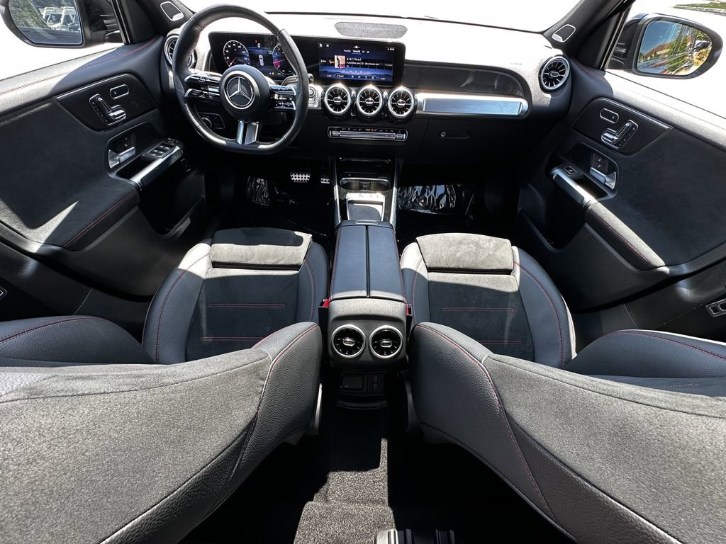 Certified 2025 Mercedes-Benz GLB 250 4MATIC image 27