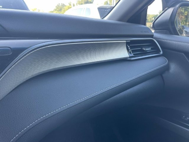 Used 2019 Toyota Camry SE FWD image 28