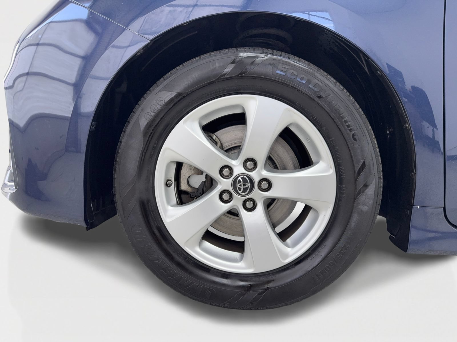 Used 2018 Toyota Sienna LE w/ Carpet Mat Package FWD image 49