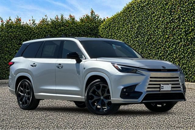 New 2026 Lexus TX 500h AWD w/ Technology Package image 2