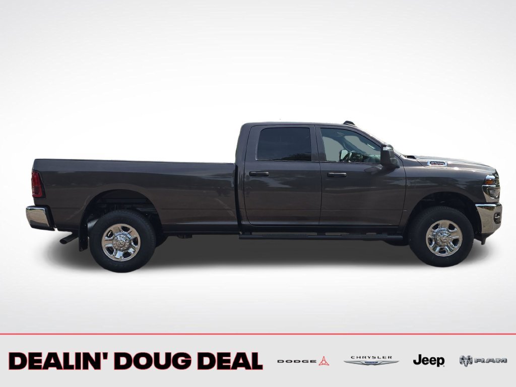 New 2026 RAM 2500 Tradesman AWD/4WD image 6