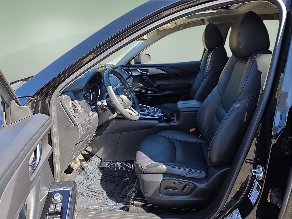Used 2018 MAZDA CX-9 Touring w/ Touring Premium Package image 14