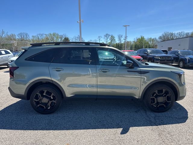 Certified 2025 Kia Sorento X-Line EX AWD/4WD image 8