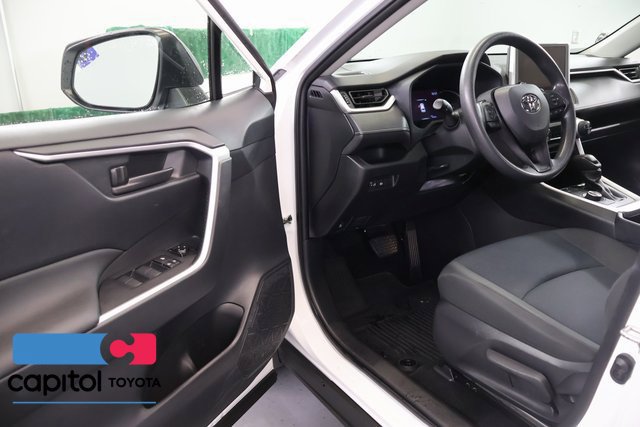Certified 2024 Toyota RAV4 LE AWD/4WD image 9