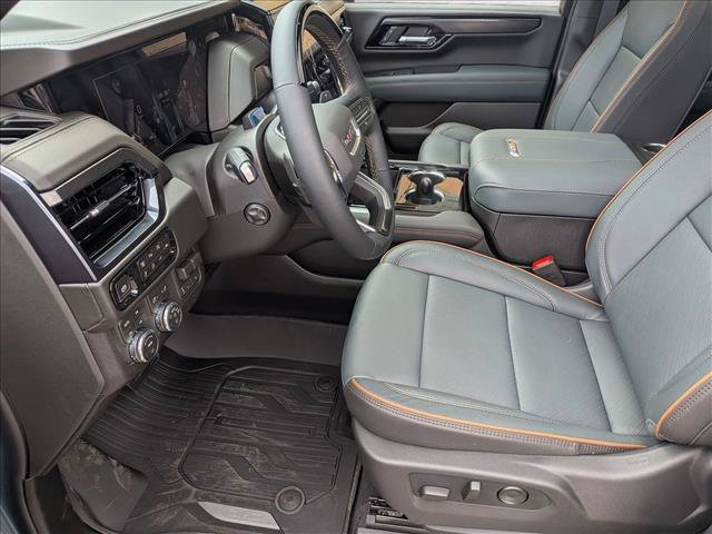 New 2026 GMC Yukon XL AT4 w/ AT4 Premium Plus Package AWD/4WD image 4
