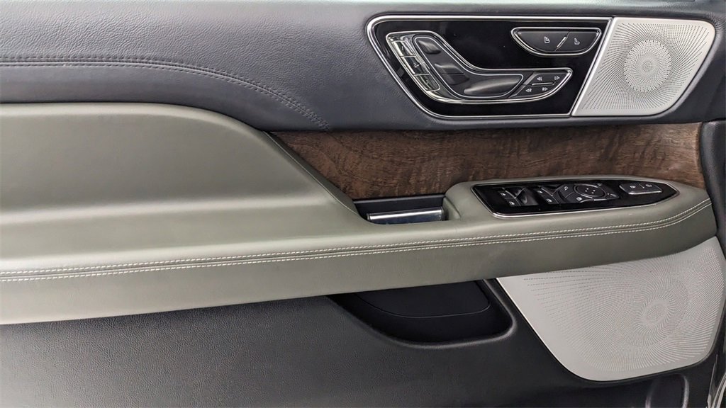 Used 2023 Lincoln Navigator Black Label image 27