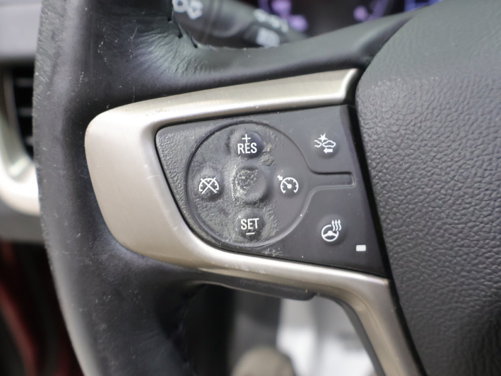 Used 2018 GMC Terrain Denali w/ Advanced Safety Package AWD/4WD image 32