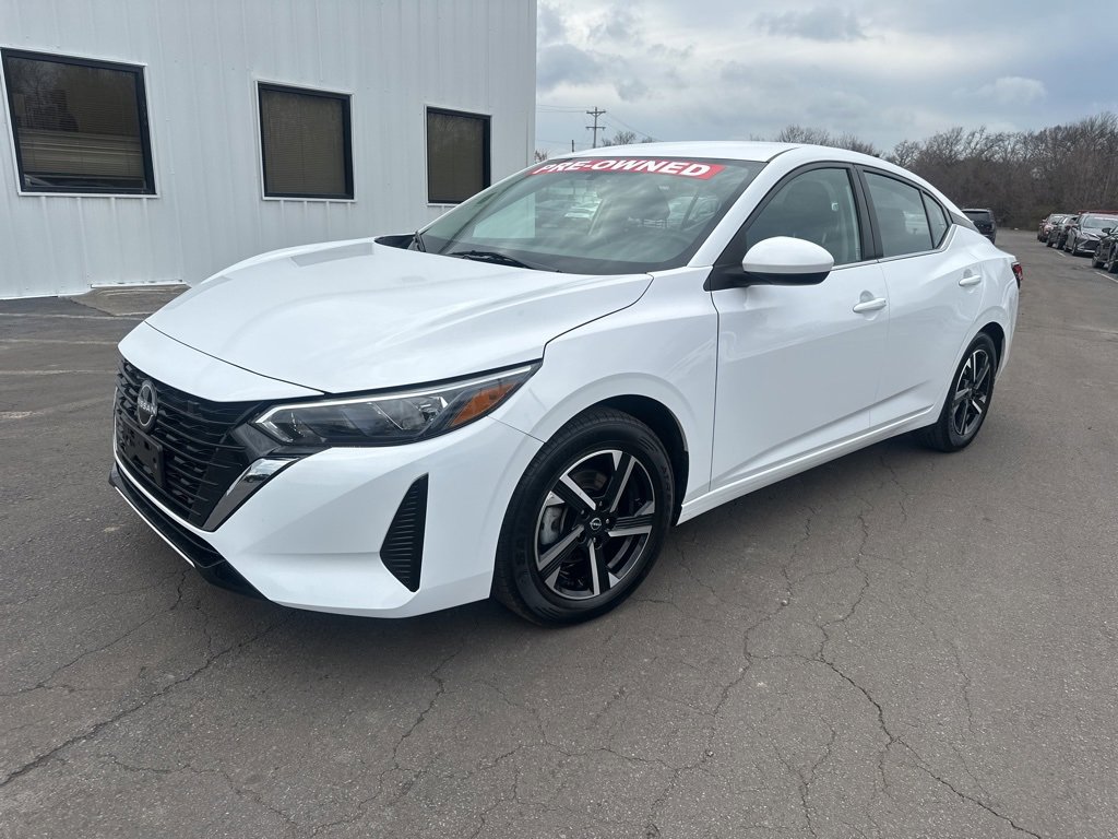 Used 2024 Nissan Sentra SV image 14