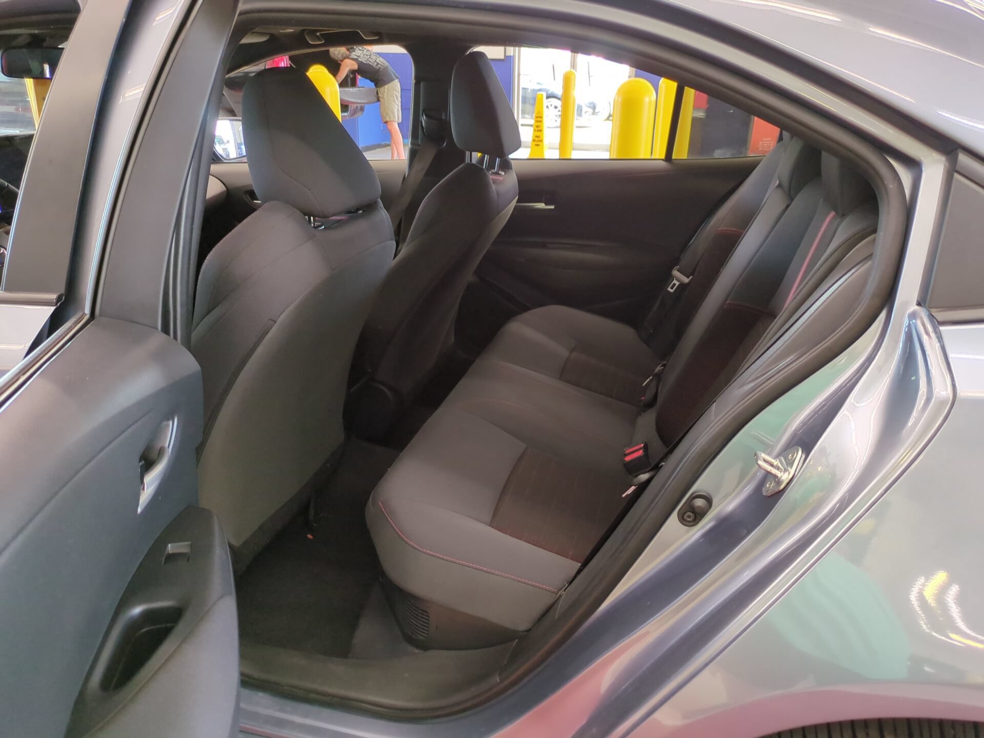 Used 2025 Toyota Corolla SE w/ SE Premium Package AWD/4WD image 13
