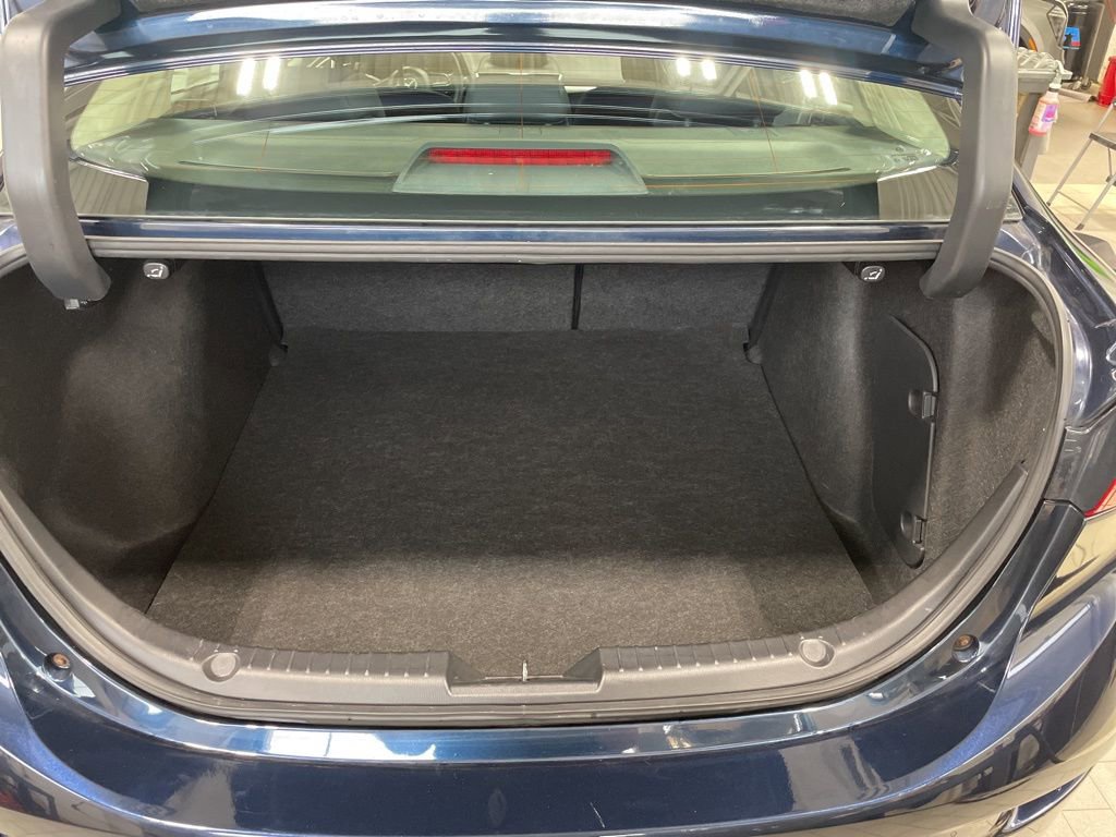 Used 2017 MAZDA MAZDA3 Sport w/ Preferred Equipment Package image 26