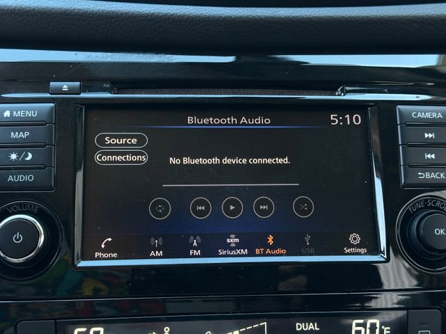 Used 2020 Nissan Rogue SV w/ Premium Package image 27