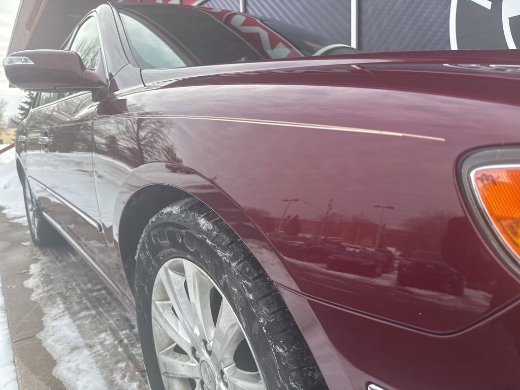 Used 2009 Hyundai Azera Limited w/ Ultimate Pkg 3 image 2