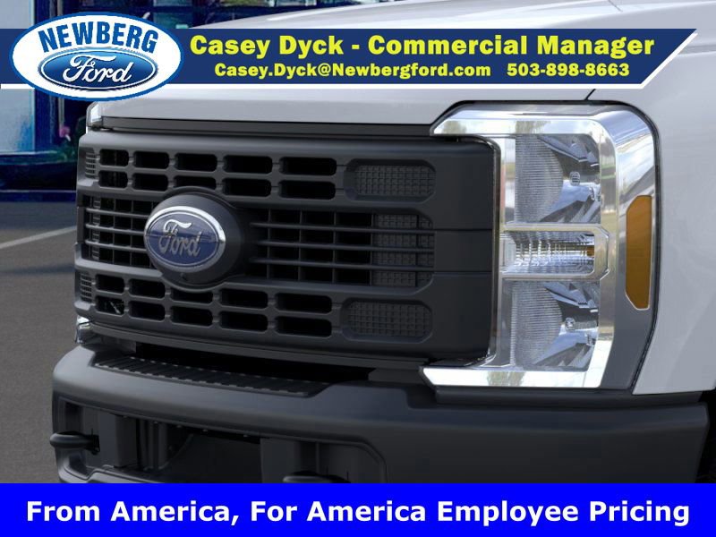 New 2025 Ford F250 XL w/ 360-Degree Camera Package AWD/4WD image 17