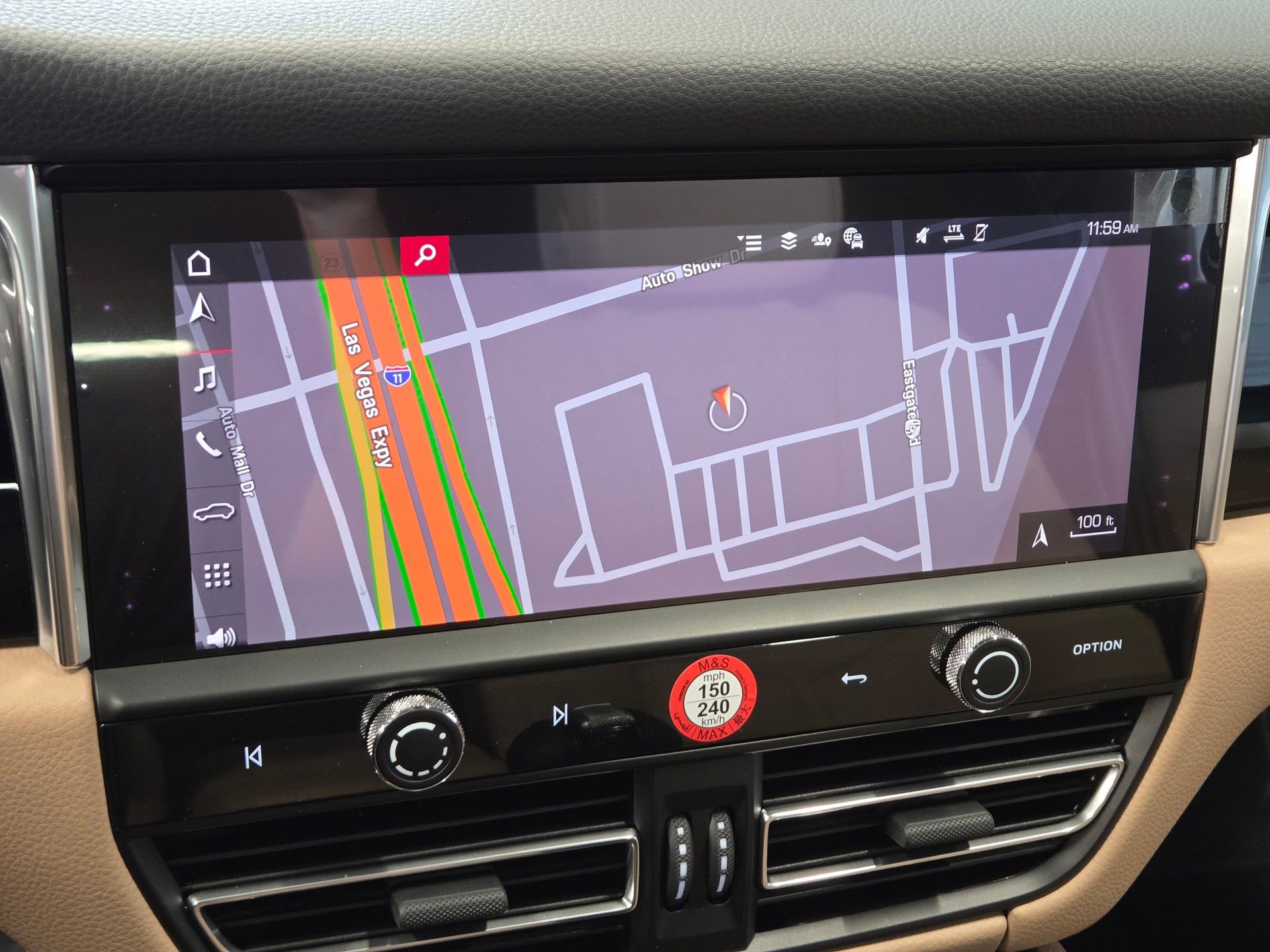 Certified 2026 Porsche Macan AWD/4WD image 21