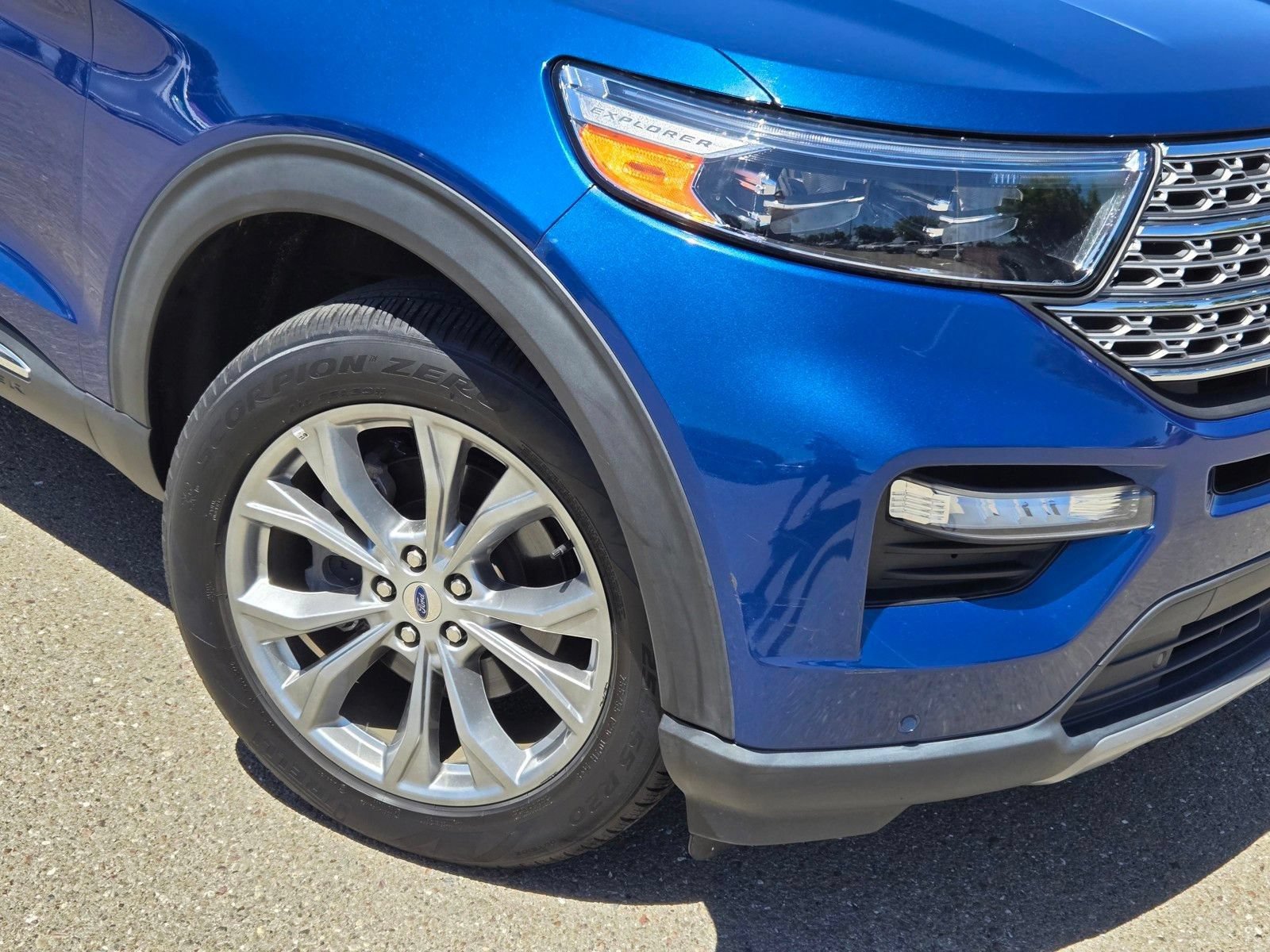 Used 2023 Ford Explorer Limited RWD image 10