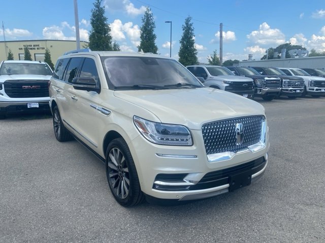 Used 2018 Lincoln Navigator Select w/ Technology Package image 8