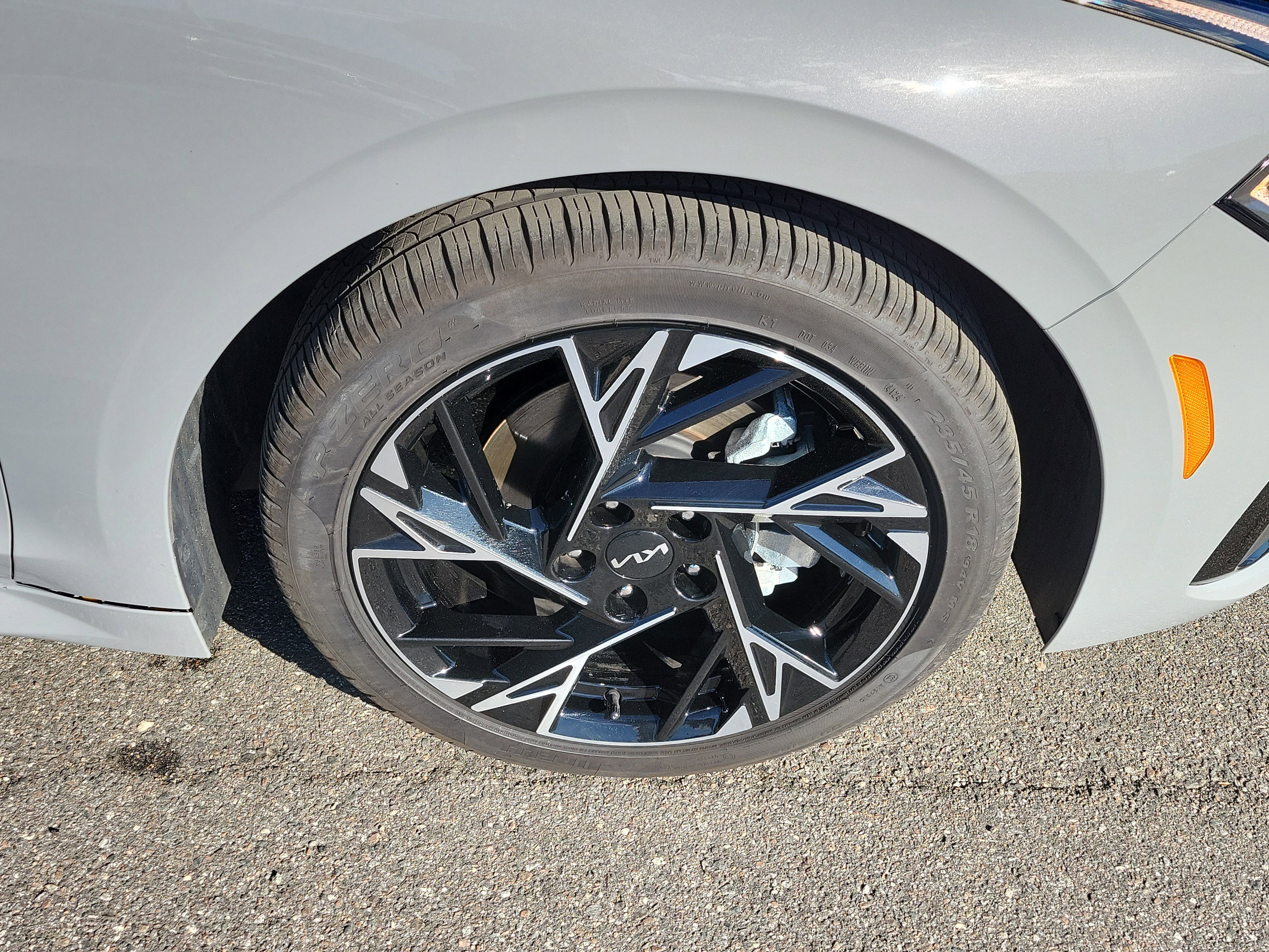 Certified 2025 Kia K5 GT-Line image 40