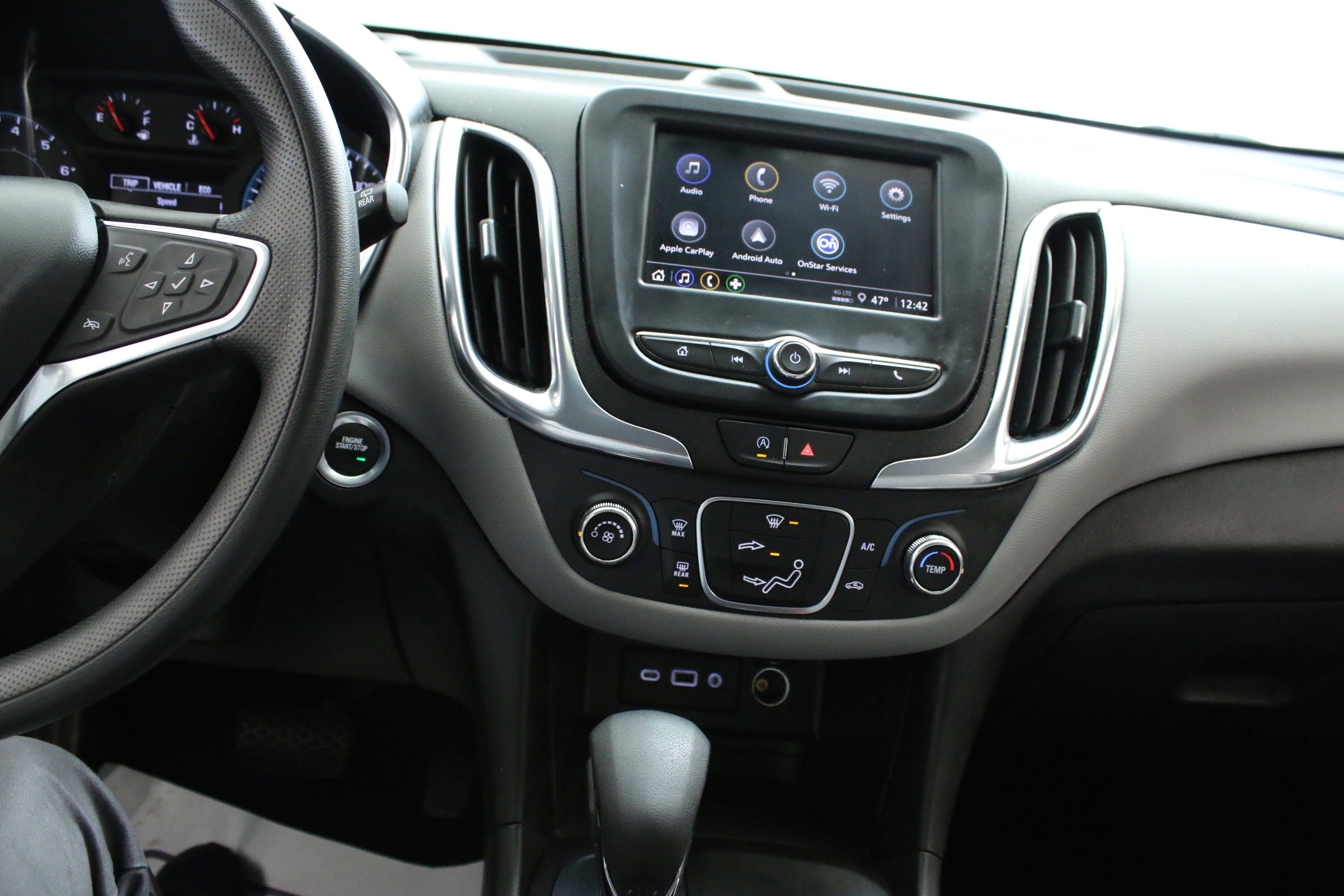 Used 2023 Chevrolet Equinox LS FWD image 18