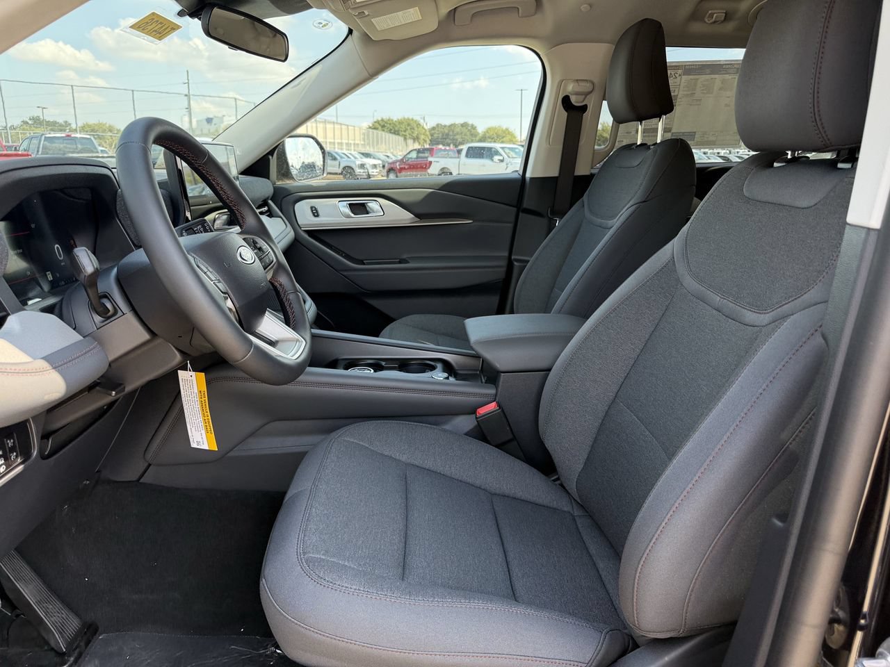 New 2026 Ford Explorer Active RWD image 19